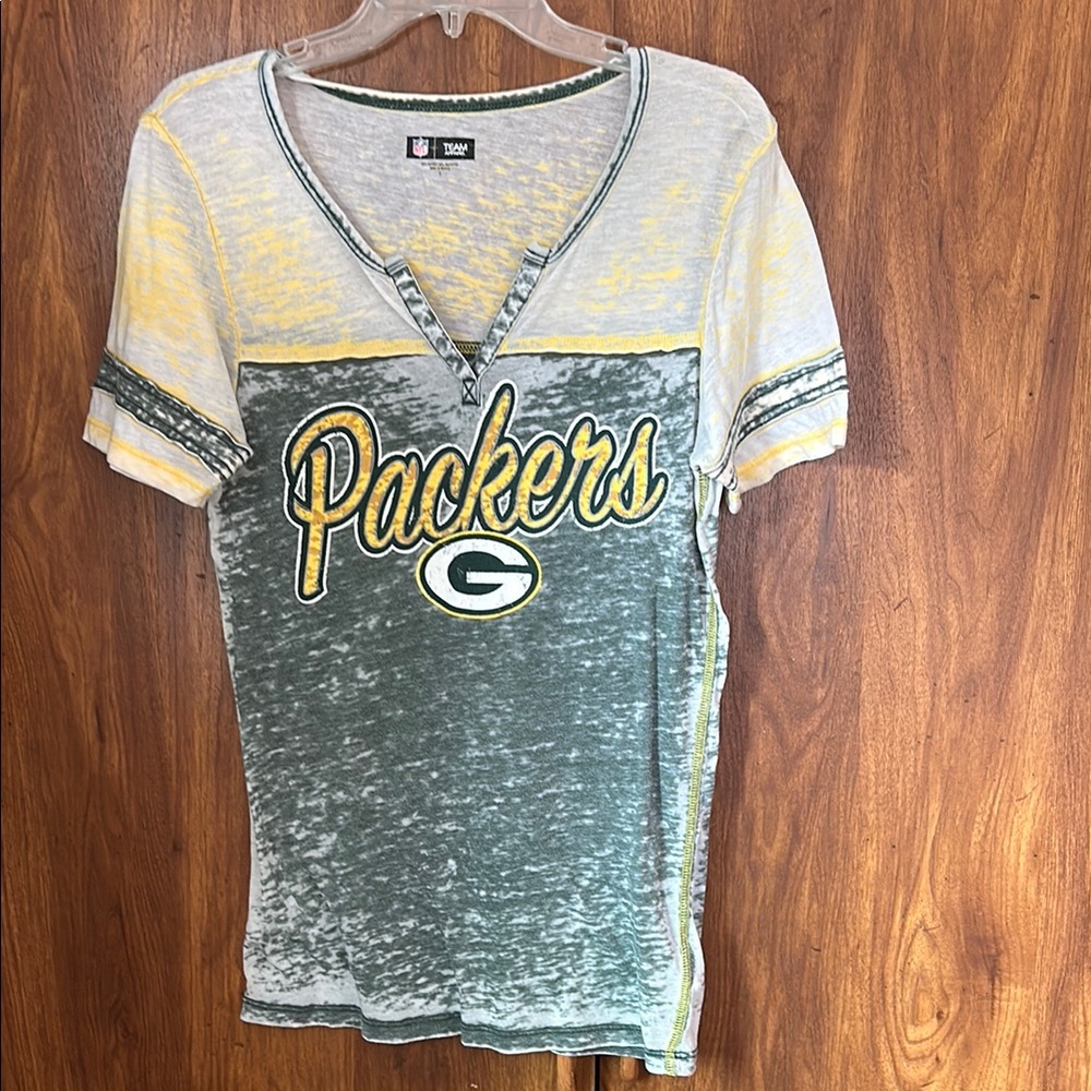 Distressed Packers Women's Short Sleeve Tee